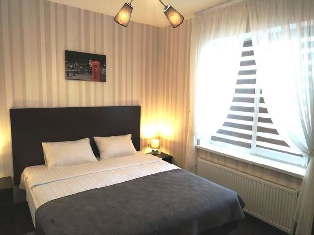 Отель Гостиница «Бизнес Апартаменты» Днепр-17