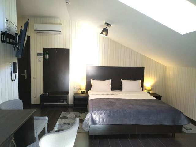 Отель Гостиница «Бизнес Апартаменты» Днепр-10